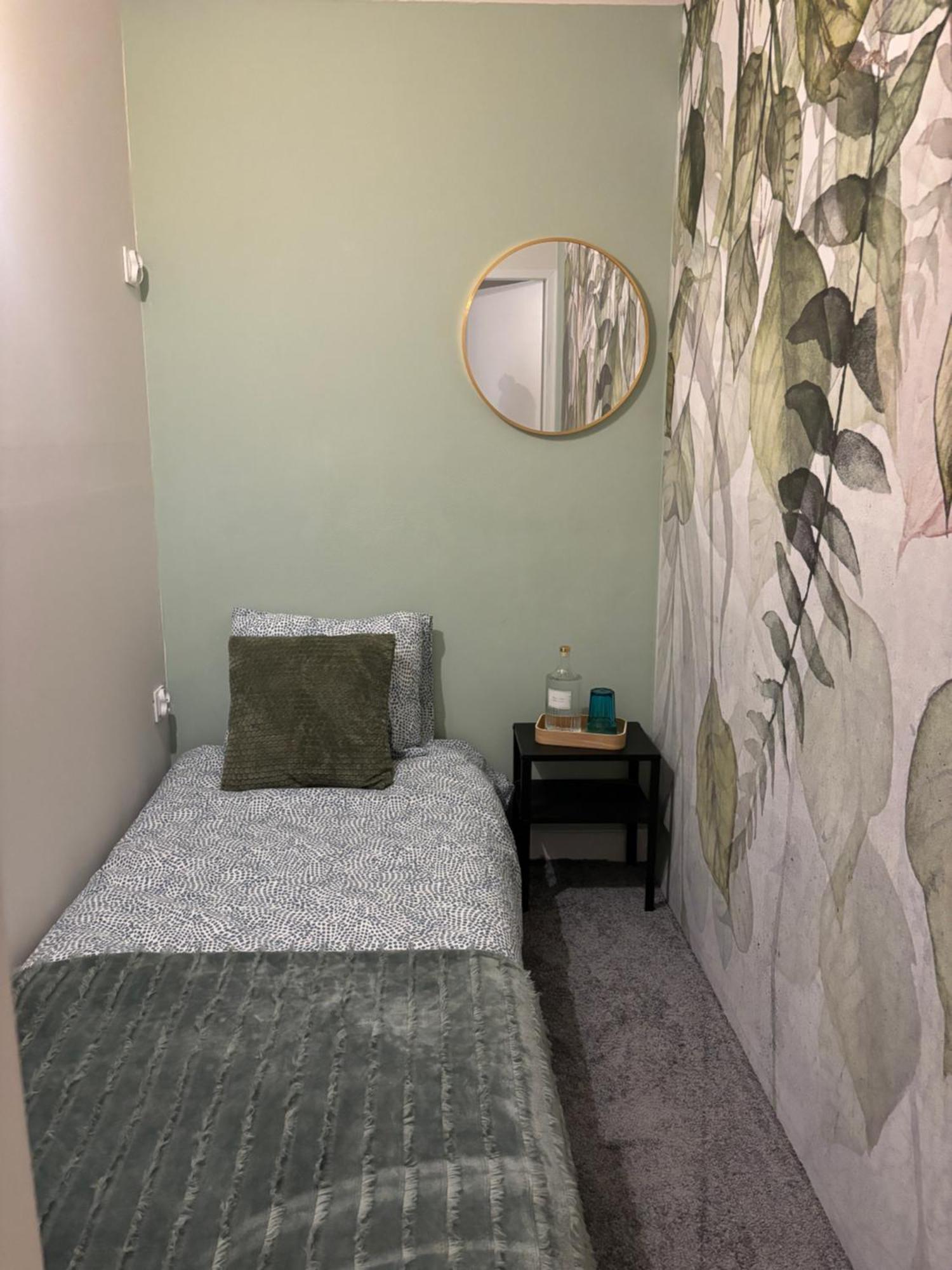 Shespace Apartrooms Krakow Luaran gambar