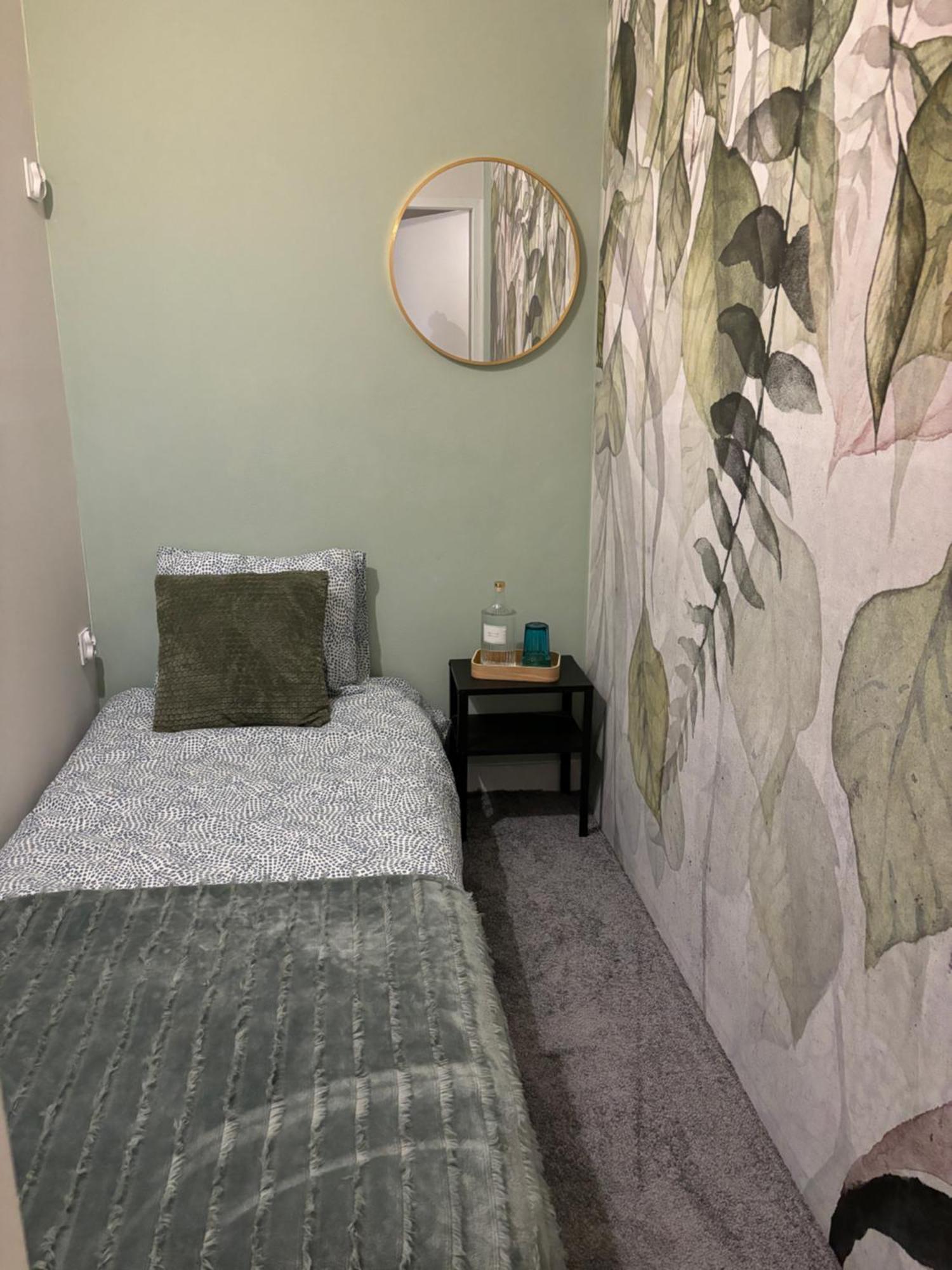 Shespace Apartrooms Krakow Luaran gambar