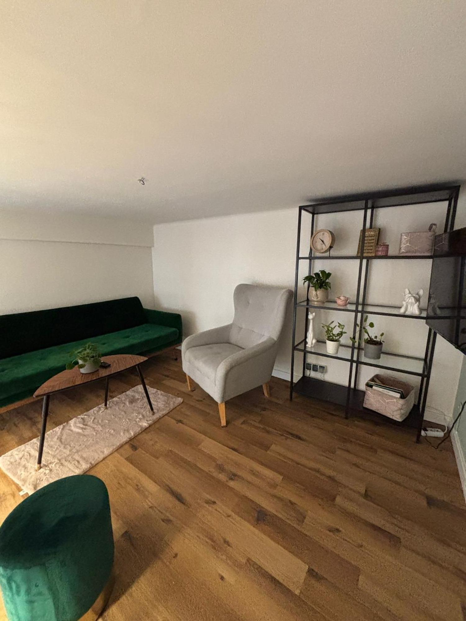 Shespace Apartrooms Krakow Luaran gambar